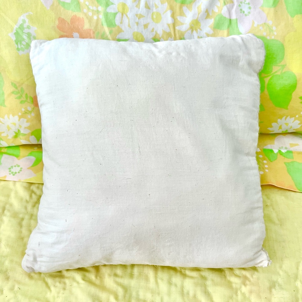🌟2x HOST PICK!🌟 70s Vintage 🌼 WonderArt Quickpoint Kit Throw Pillow - Picture 2 of 3